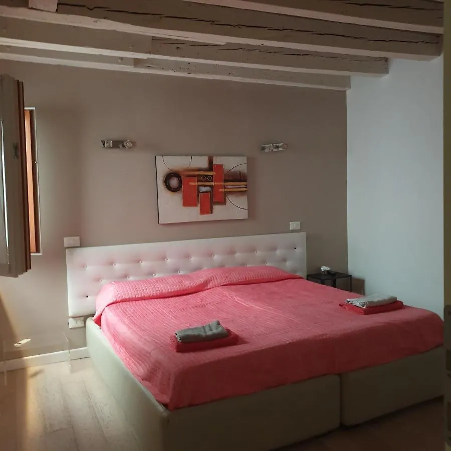 Central Lovely Typical Rooms Rialto Venezia Affittacamere